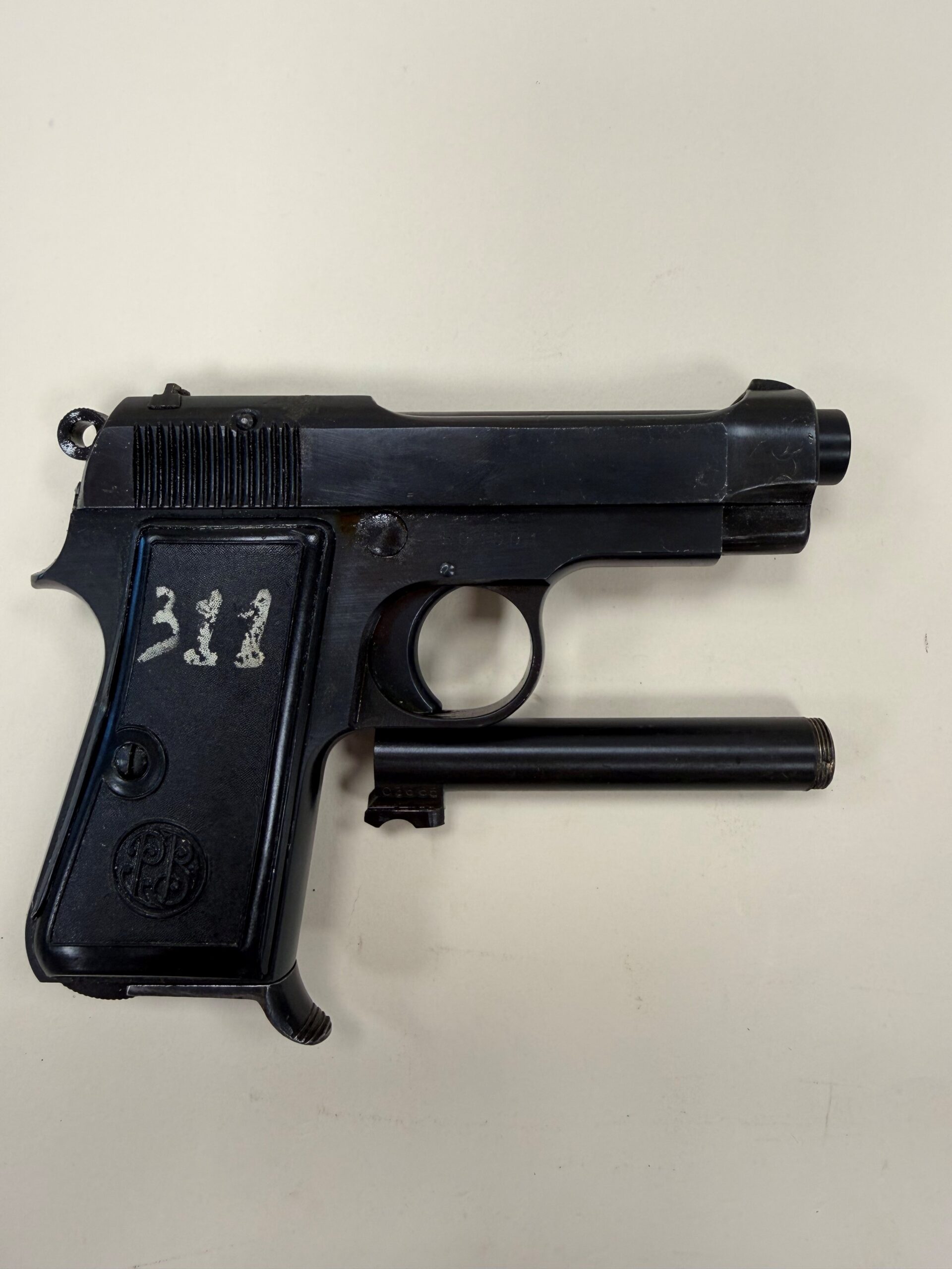 Beretta M1934 pistol with Gardone V.T 1948 marked slide, serial